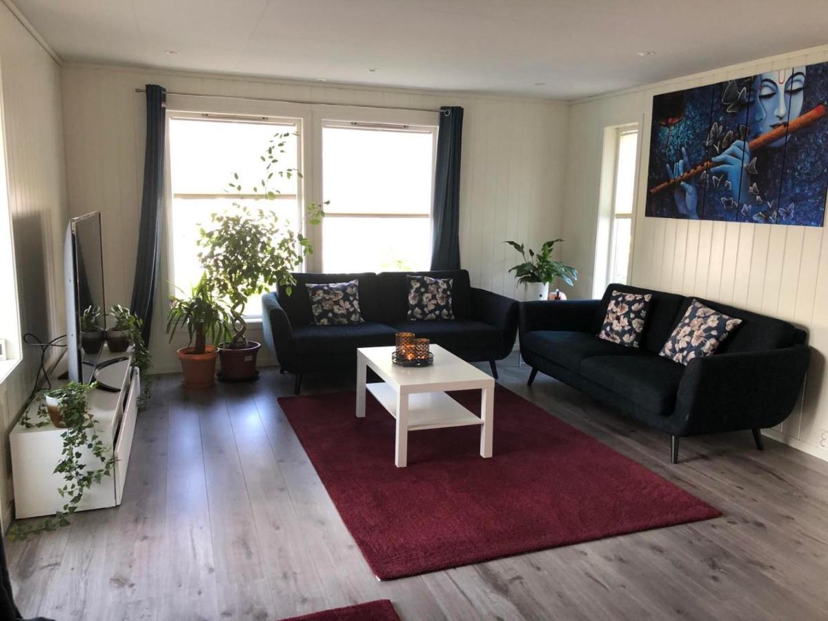 Private Room In Shared Apartment Тронхейм Экстерьер фото